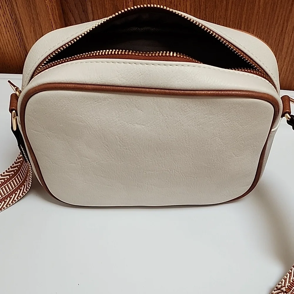 Bostanten Cream and Brown Quilted Crossbody Bag